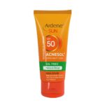 اردن کرم ضدافتاب SPF50 بژ طبیعی فاقد چربی پوست چرب و جوشدار 50 گرم